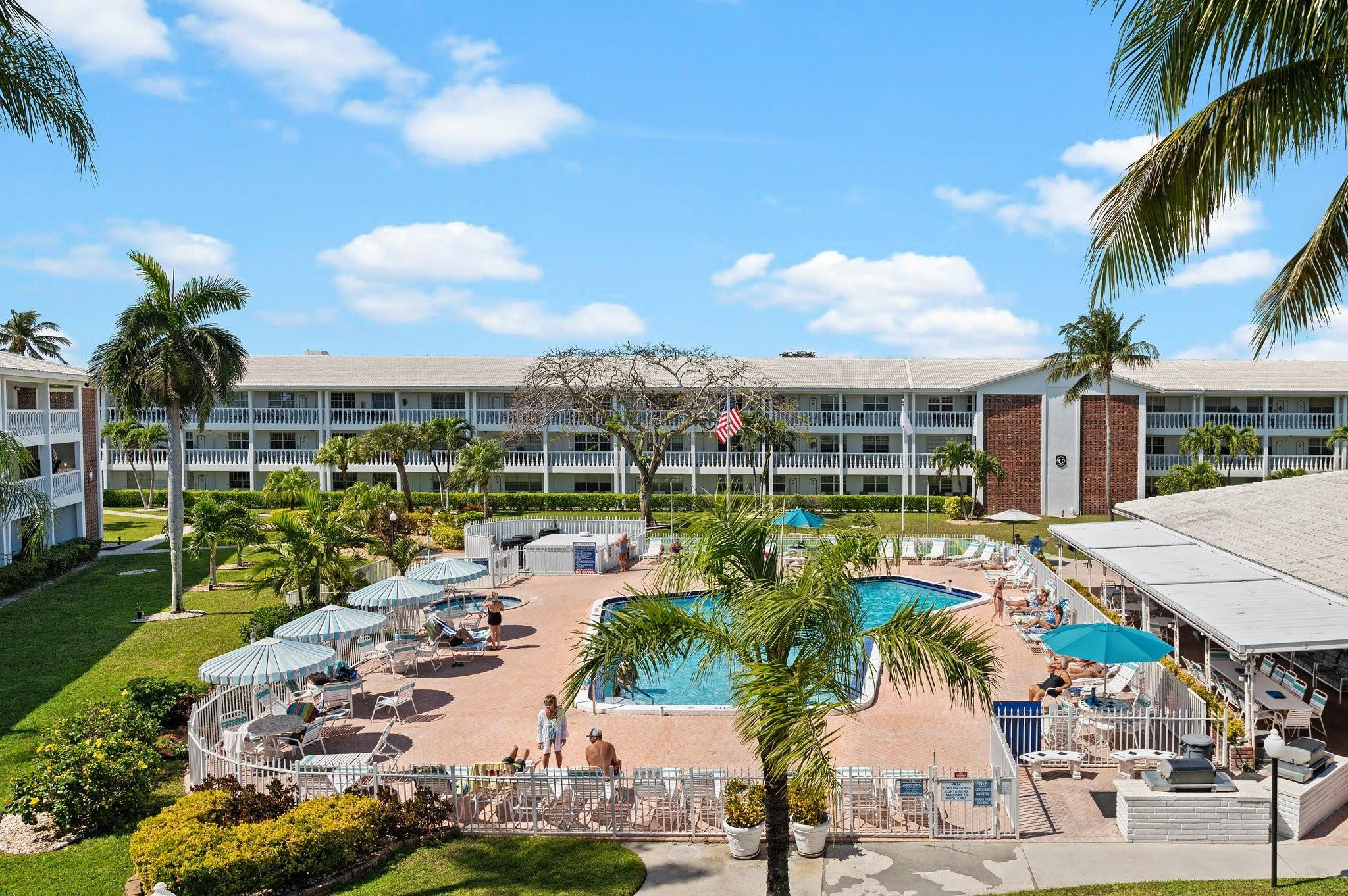 MAYBURY MANSIONS CONDO - Residential