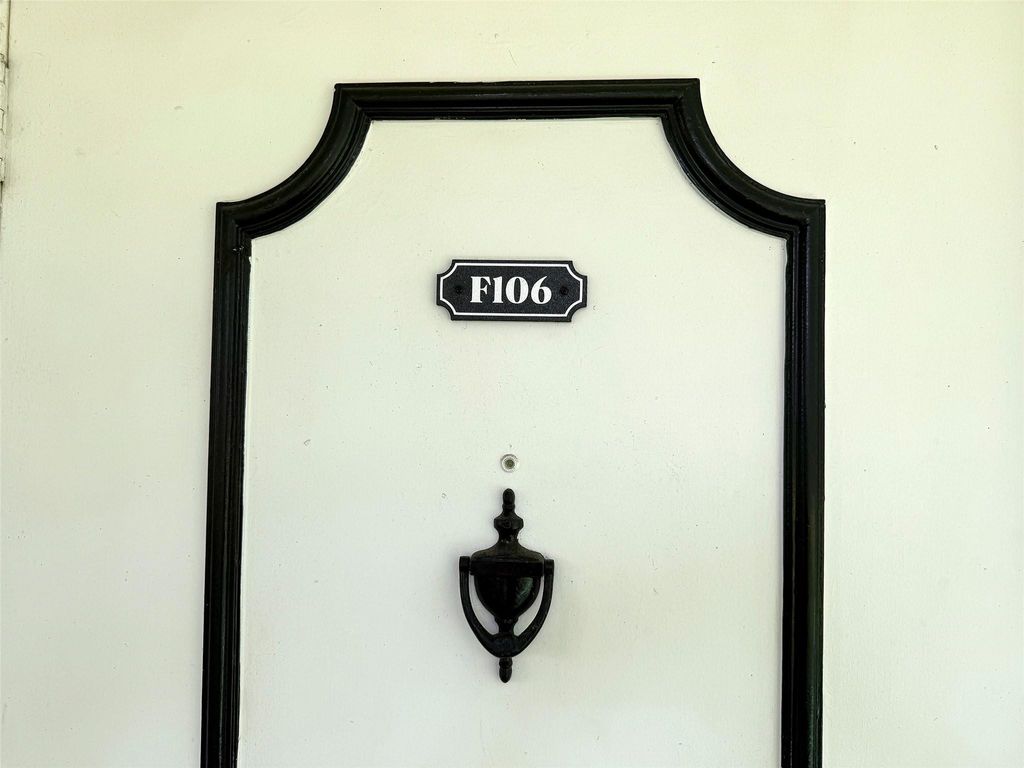 Photo of 5208 NE 24th Terrace #f-106, Fort Lauderdale, FL 33308 (MLS # F10556500)