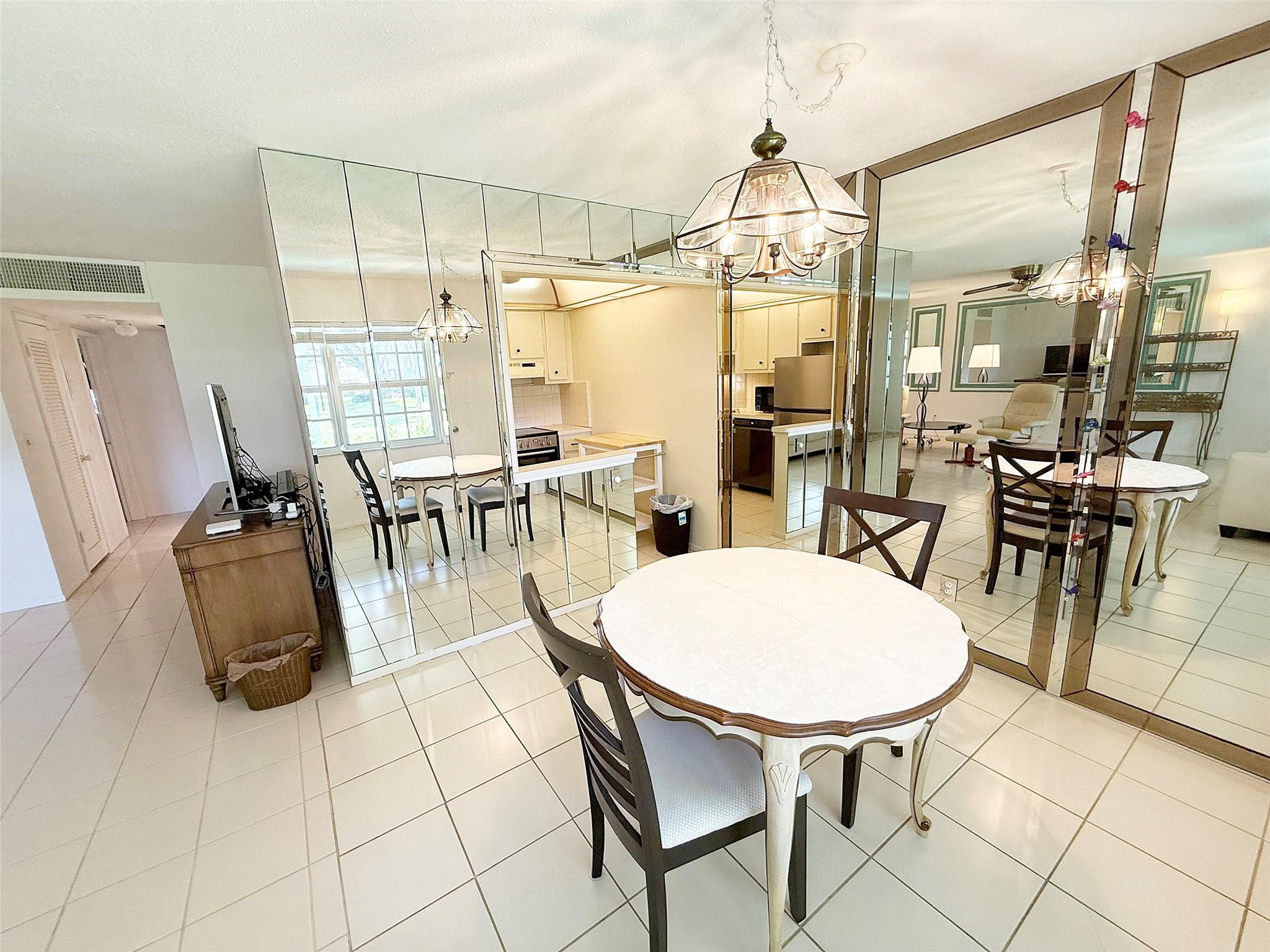 5208 NE 24th Terrace f-106