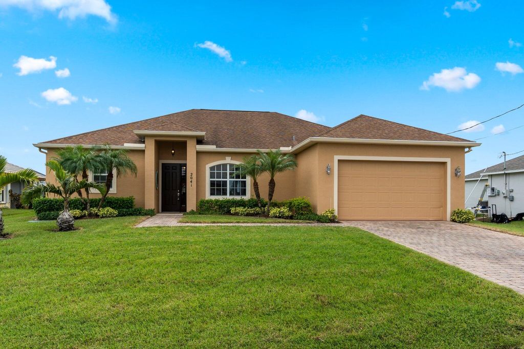 Photo of 2041 SW Imperial Street, Port Saint Lucie, FL 34953 (MLS # R10836544)