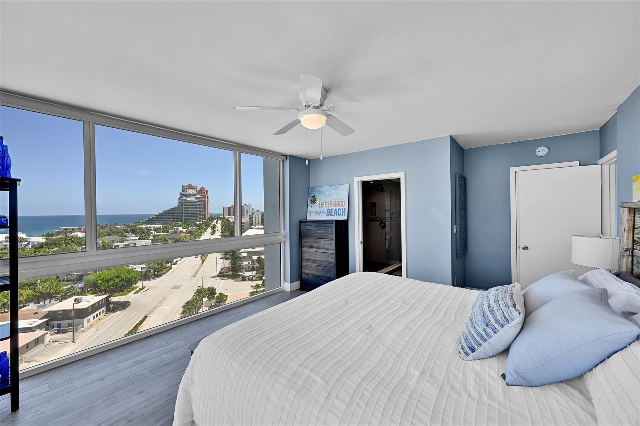 2715 N Ocean Blvd 11a