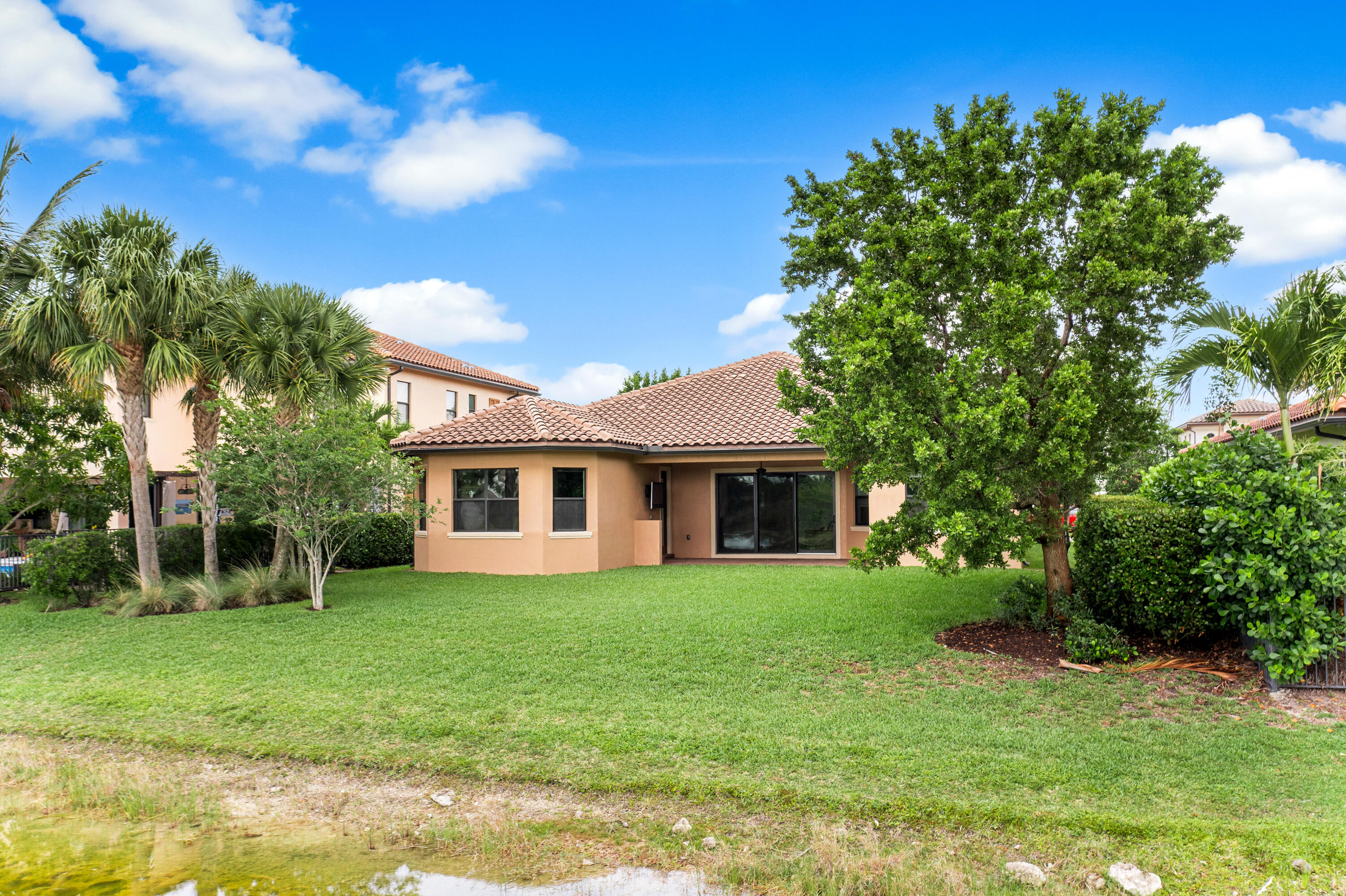 HERON BAY NORTH PLAT 4 - Residential