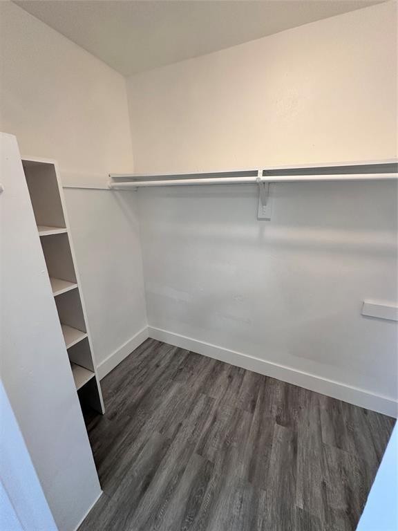 HOLLYWOOD LITTLE RANCHES - Residential Income