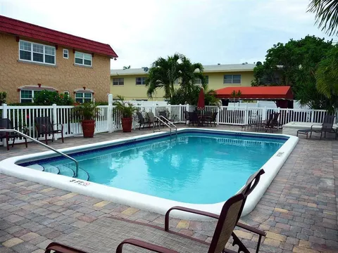 221 SE 9th Ave Unit 202, Pompano Beach, FL 33060 - MLS#: F10484414