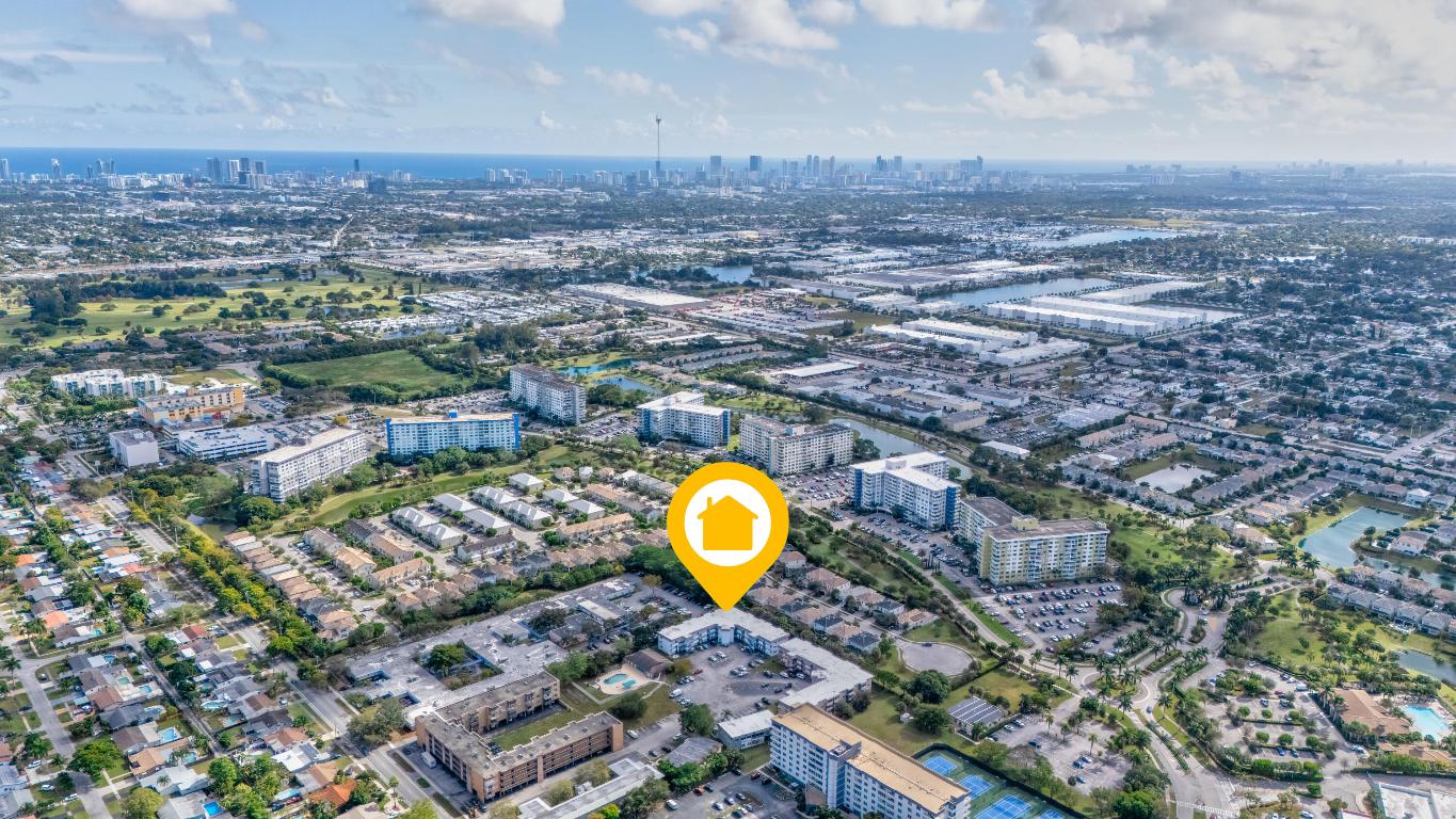 Tallwood East Condo - Residential