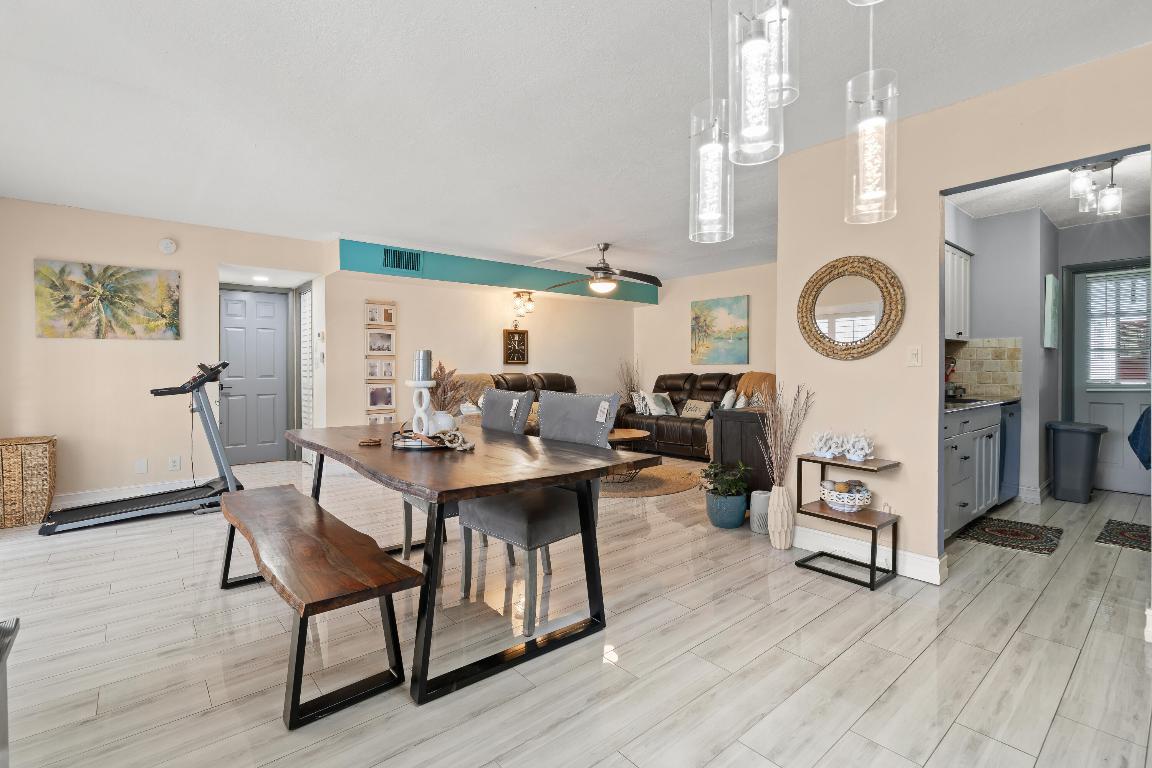 Tallwood East Condo - Residential