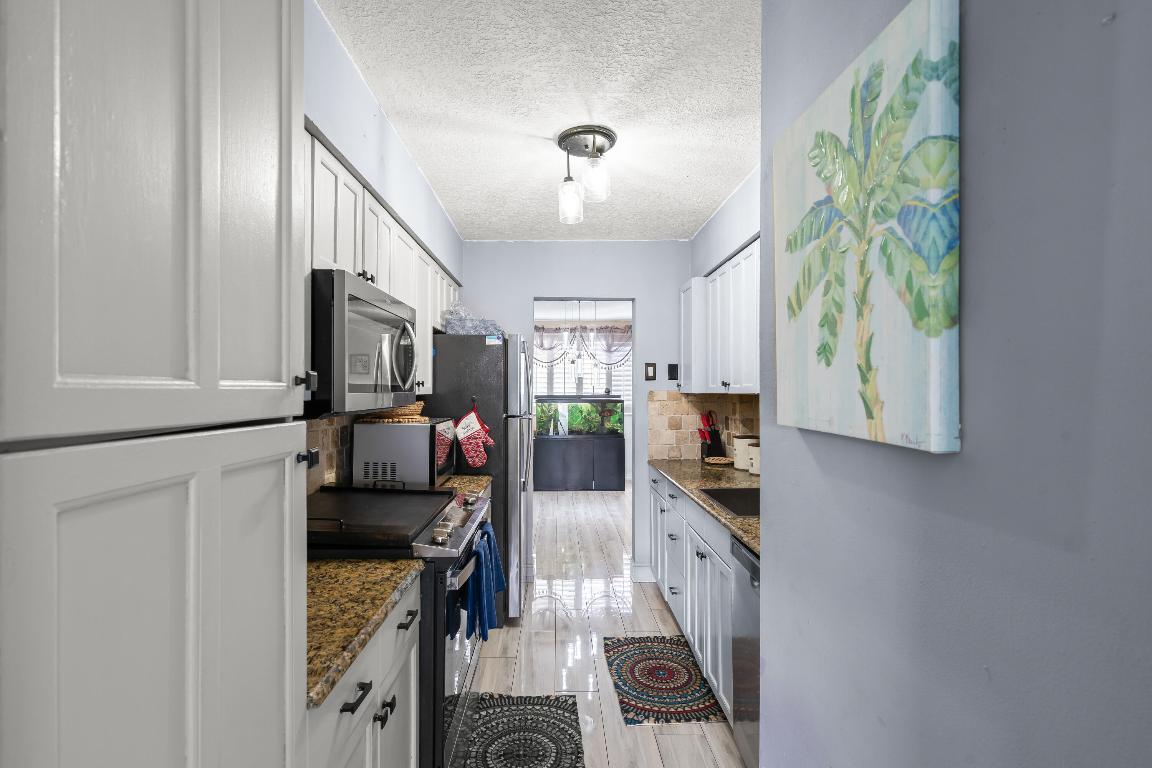 Tallwood East Condo - Residential