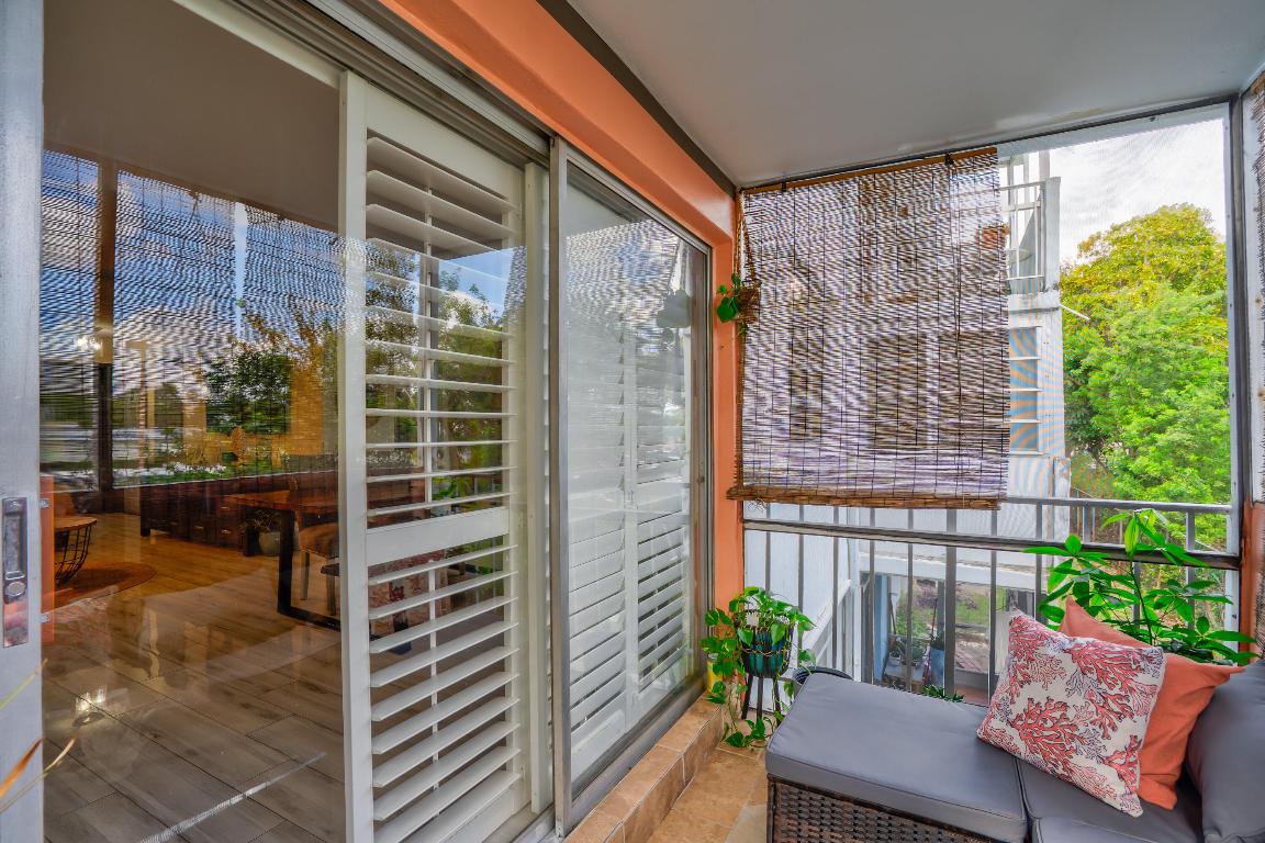 Tallwood East Condo - Residential