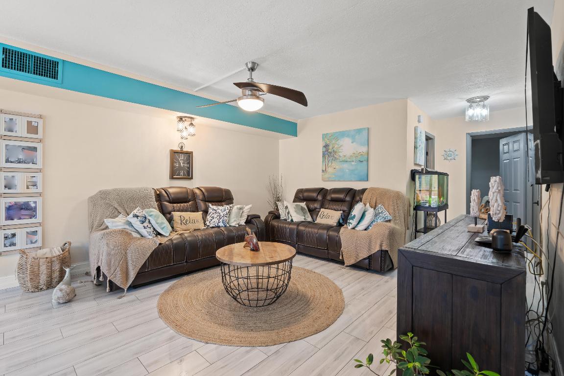 Tallwood East Condo - Residential