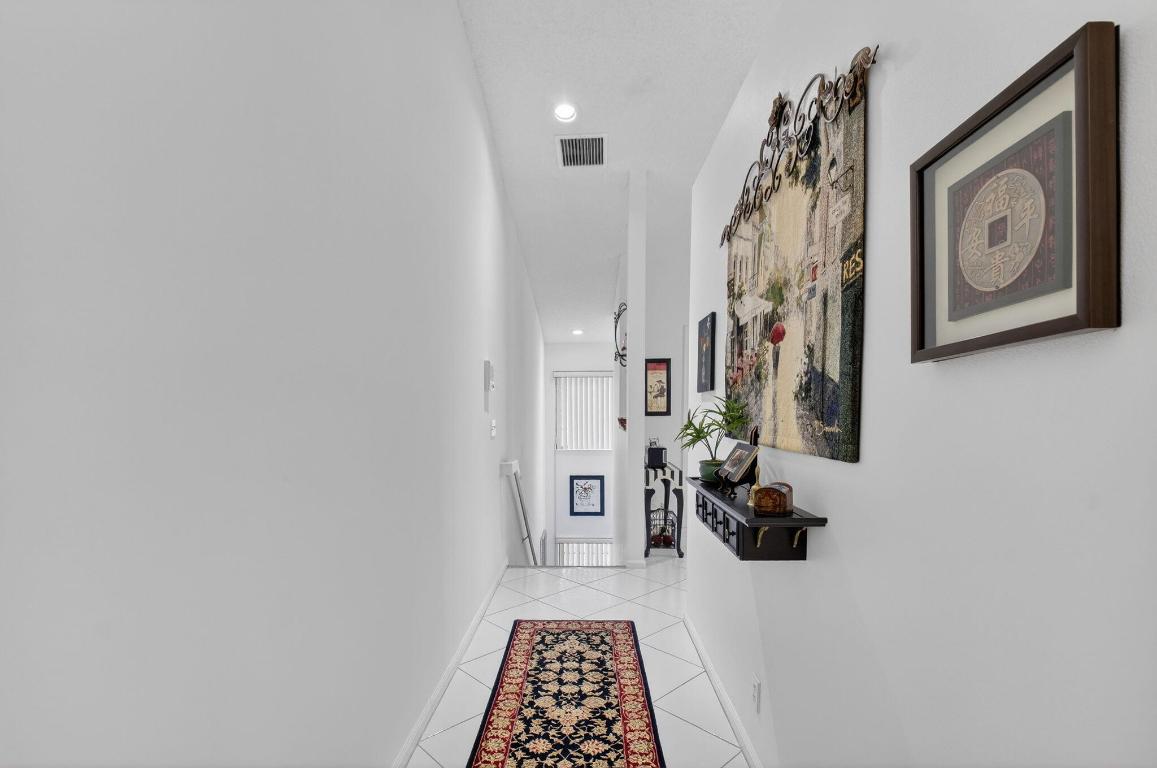 SUN VALLEY EAST CONDO - Residential