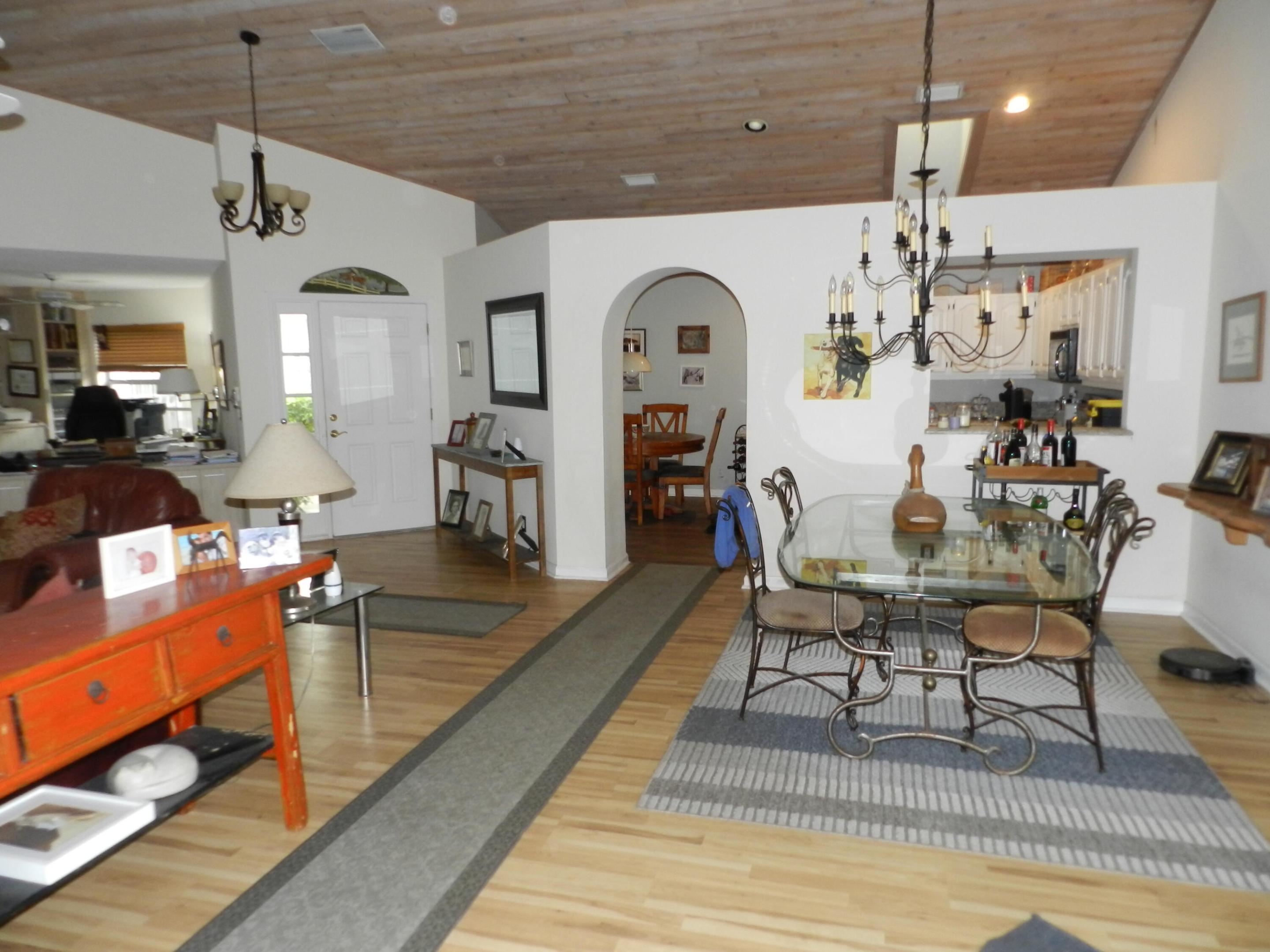 BREAKERS WEST 13 - Residential