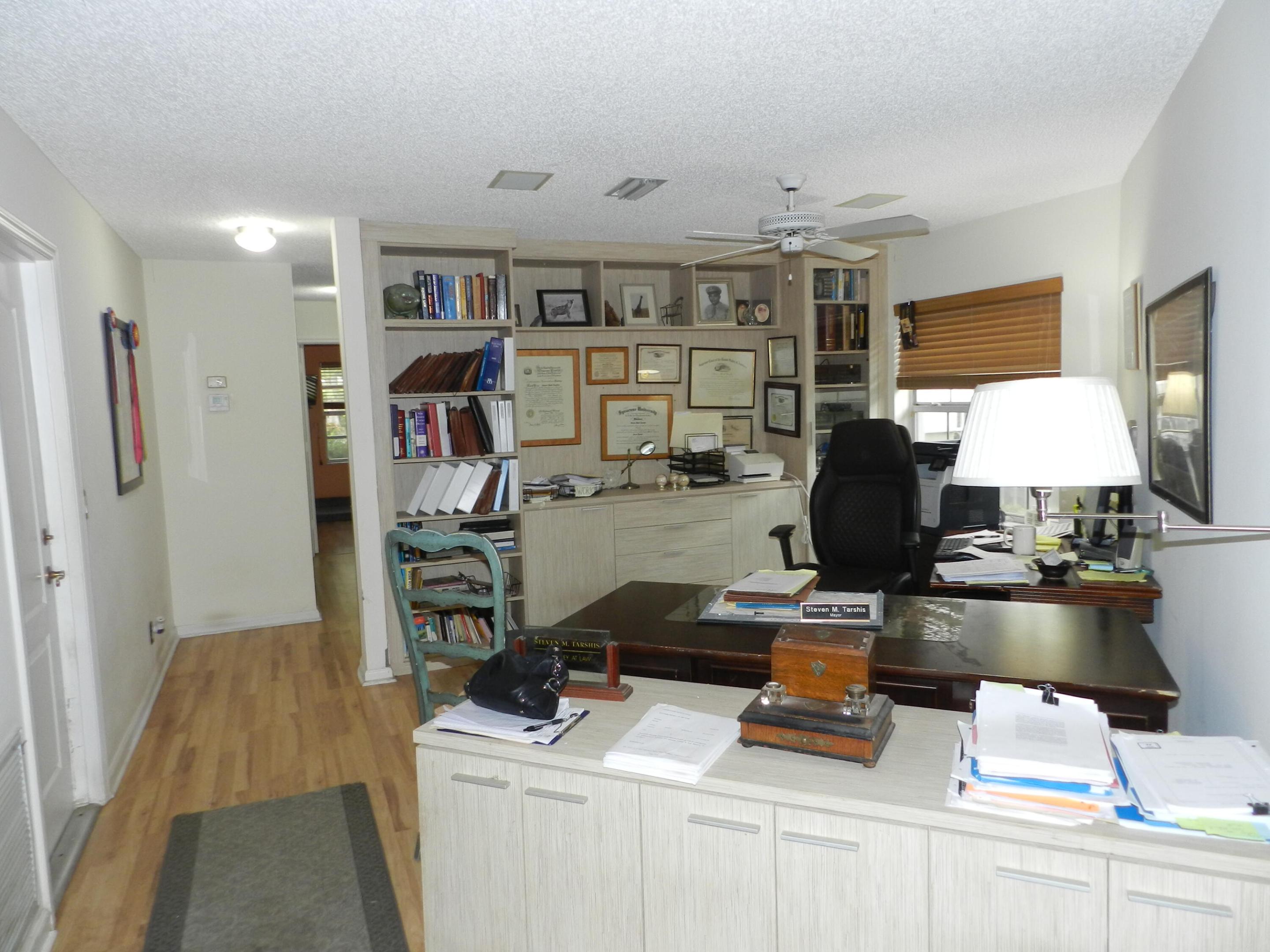 BREAKERS WEST 13 - Residential