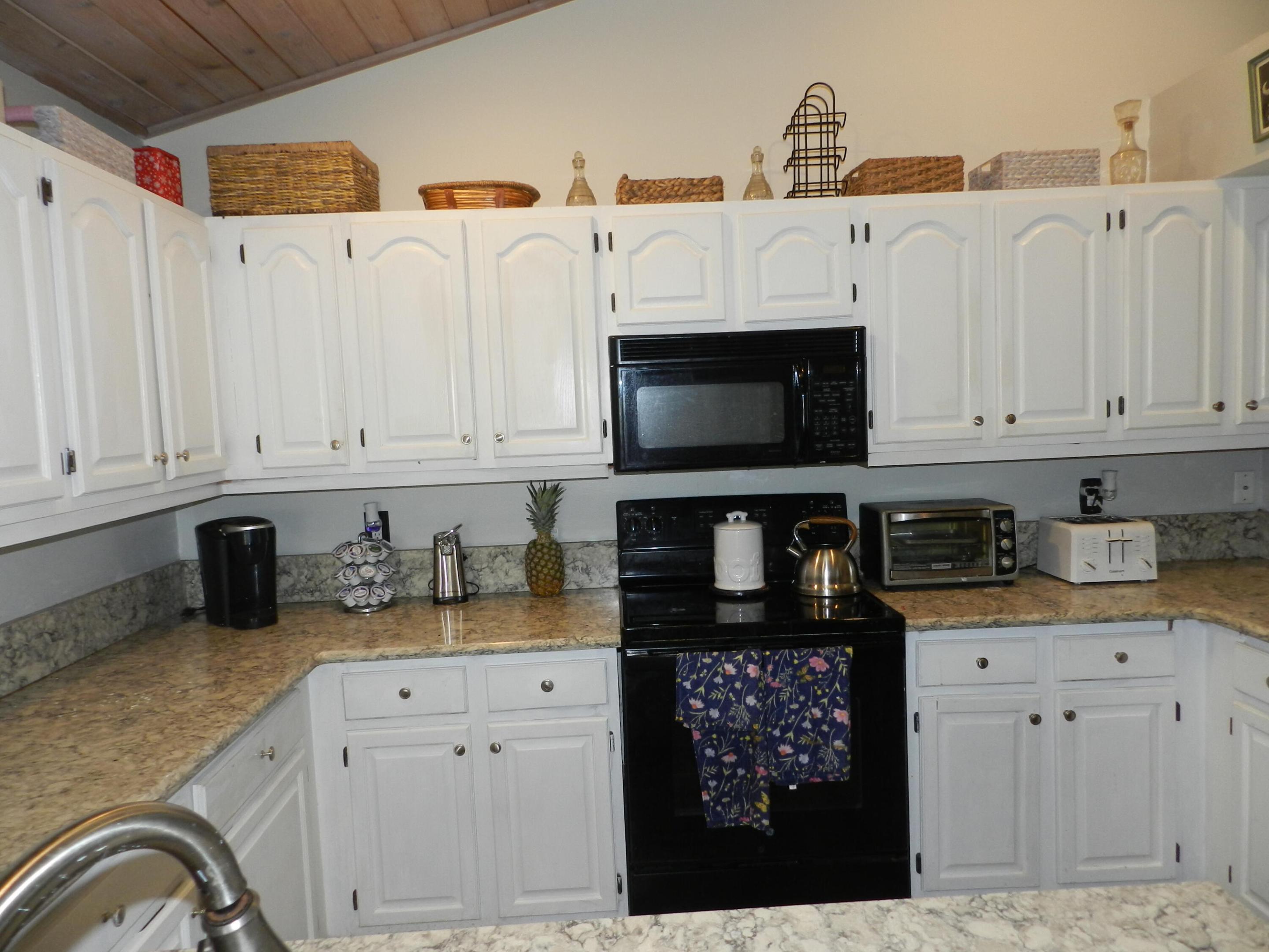 BREAKERS WEST 13 - Residential