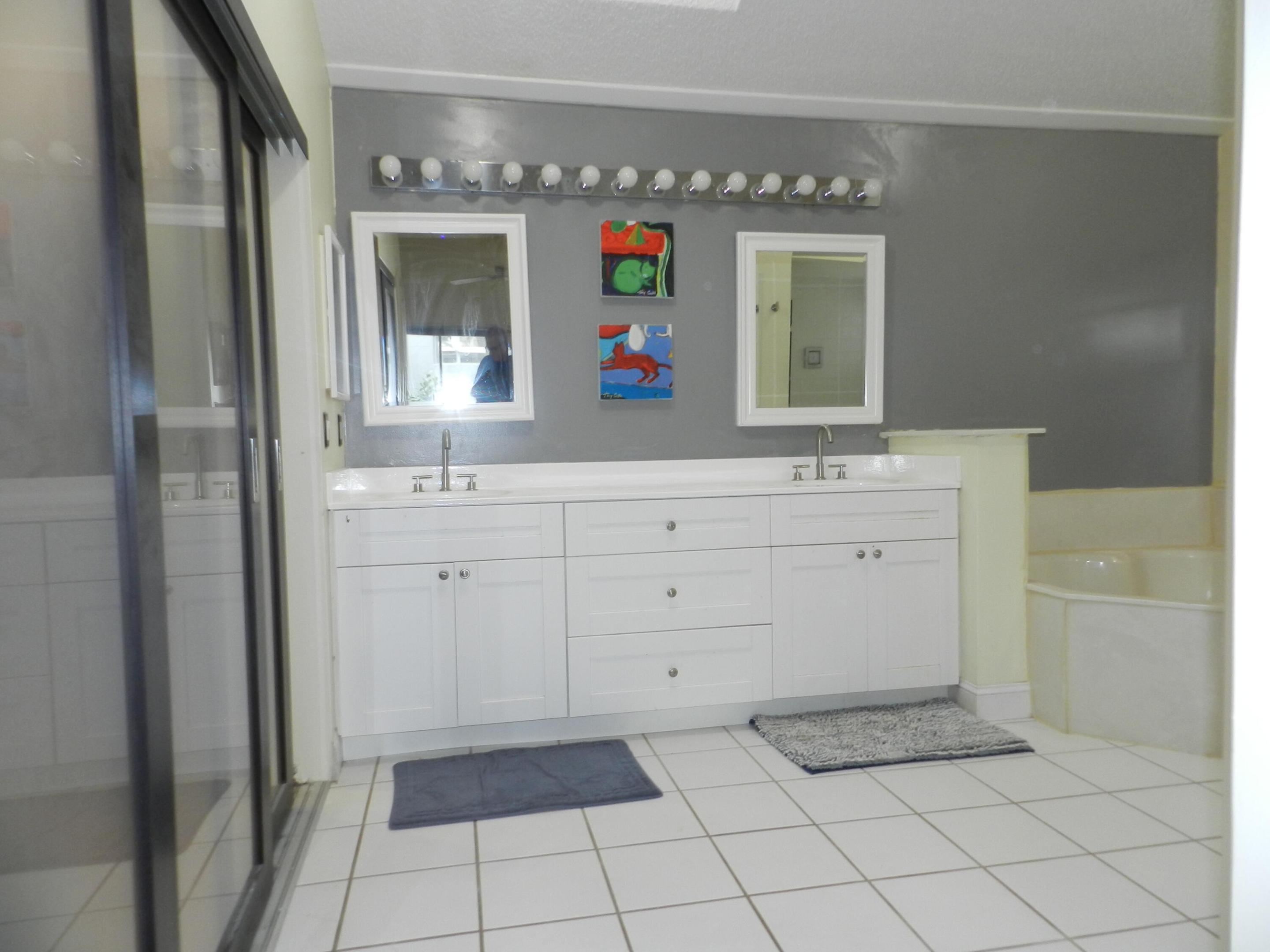 BREAKERS WEST 13 - Residential