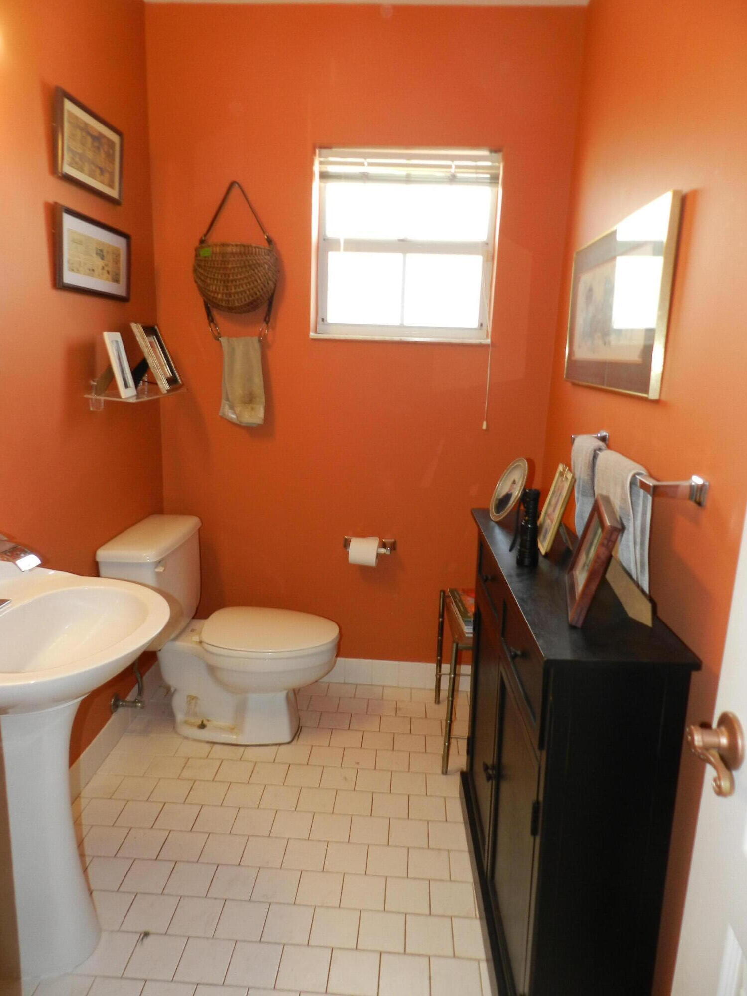 BREAKERS WEST 13 - Residential