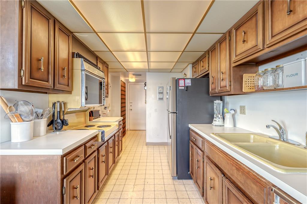 SUNRISE EAST - Residential