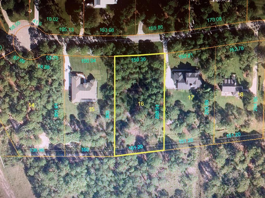 LOCATION, LOCATION, LOCATION....THIS ONE ACRE LOT IS ONE OF THE FEW LEFT IN THE EXCLUSIVE SUBDIVISION OF PINE HOLLOW JUST WEST OF KINGS HIGHWAY. FRIENDLY NEIGHBORS AND QUIET AREA. DON'T MISS OUT ON THIS ACRE.