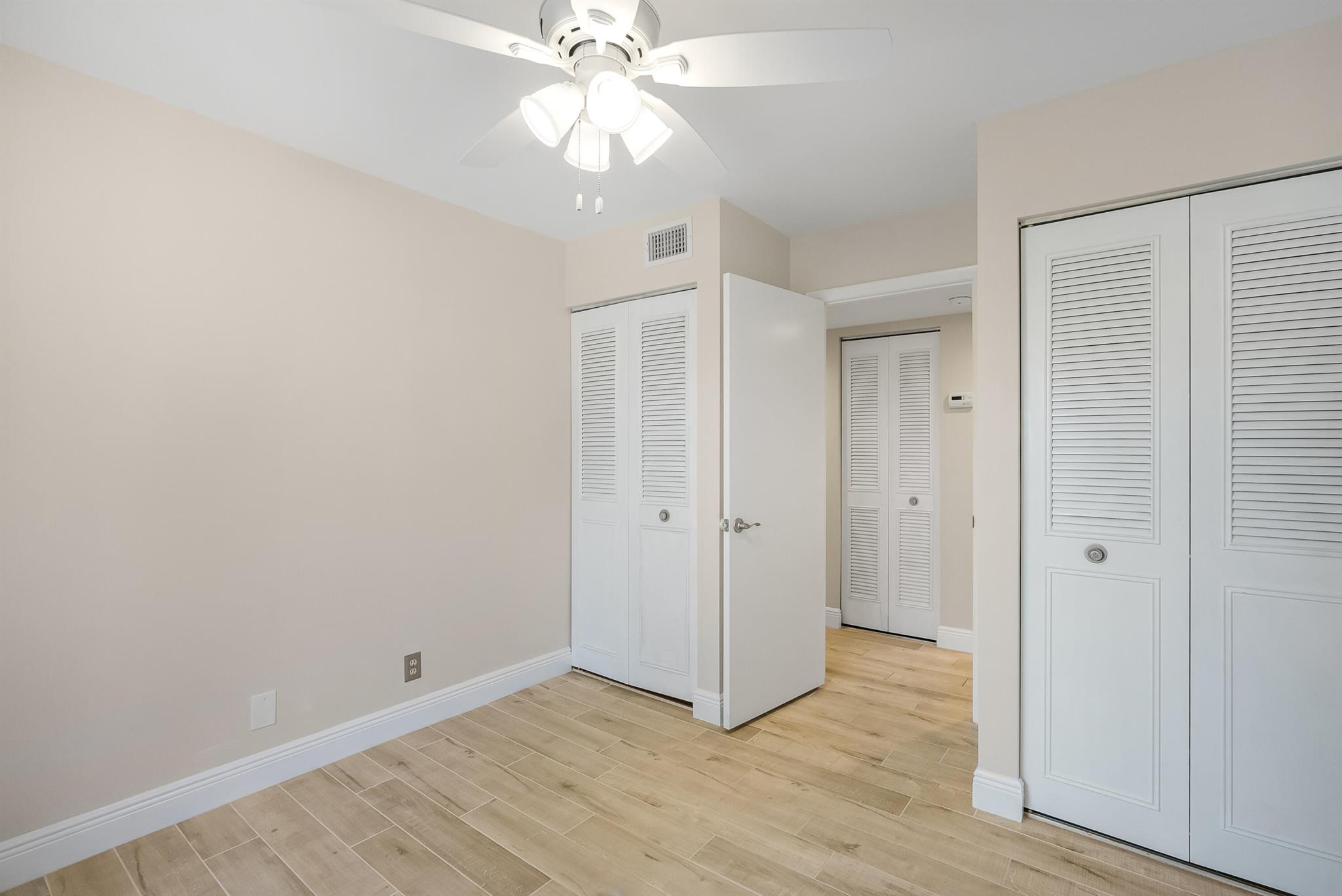 PINE RIDGE AT MARTIN DOWN - Residential Lease