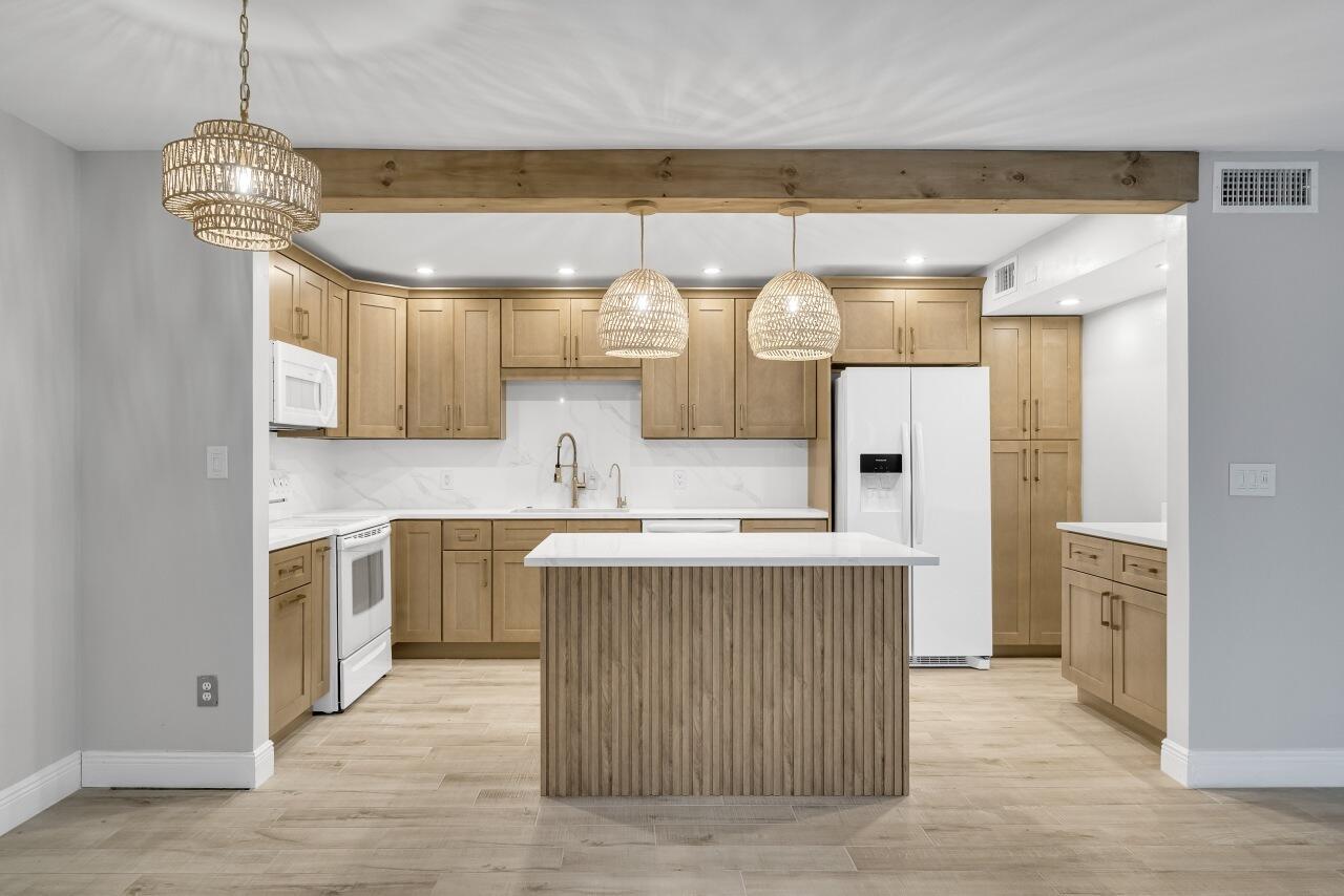 PINE RIDGE AT MARTIN DOWN - Residential Lease