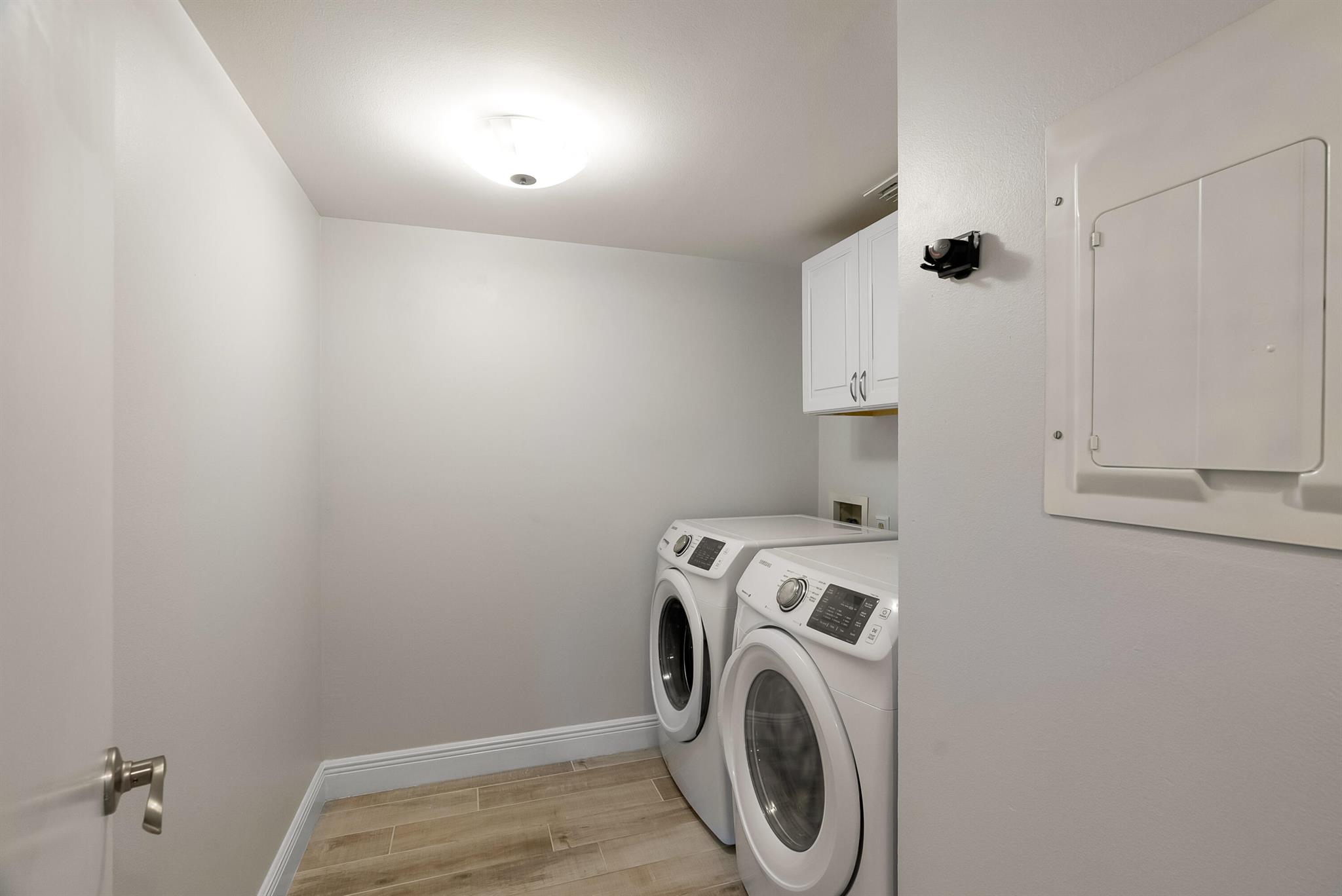 PINE RIDGE AT MARTIN DOWN - Residential Lease