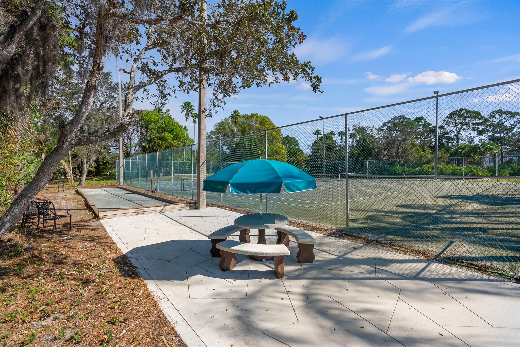 PINE RIDGE AT MARTIN DOWN - Residential Lease