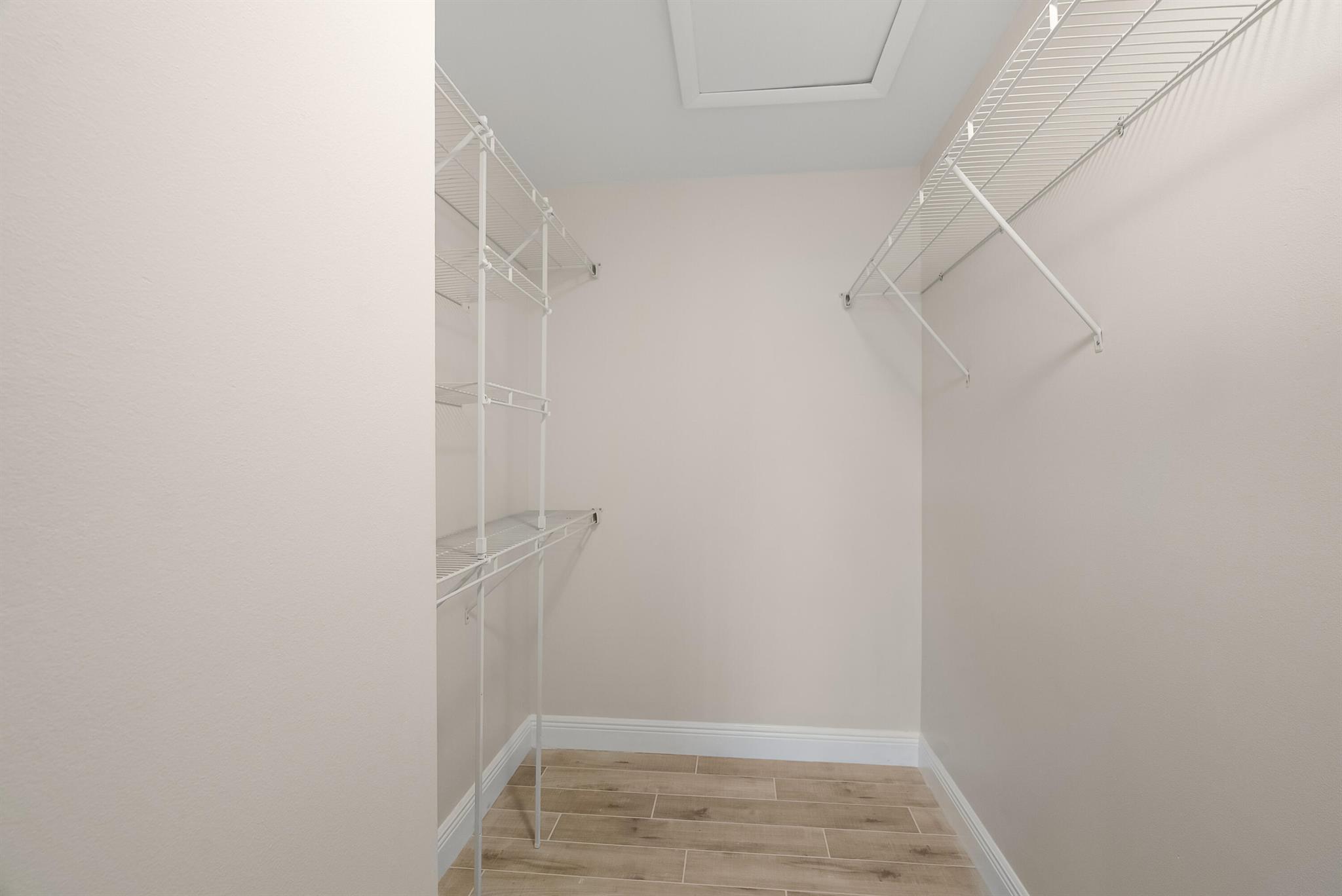 PINE RIDGE AT MARTIN DOWN - Residential Lease