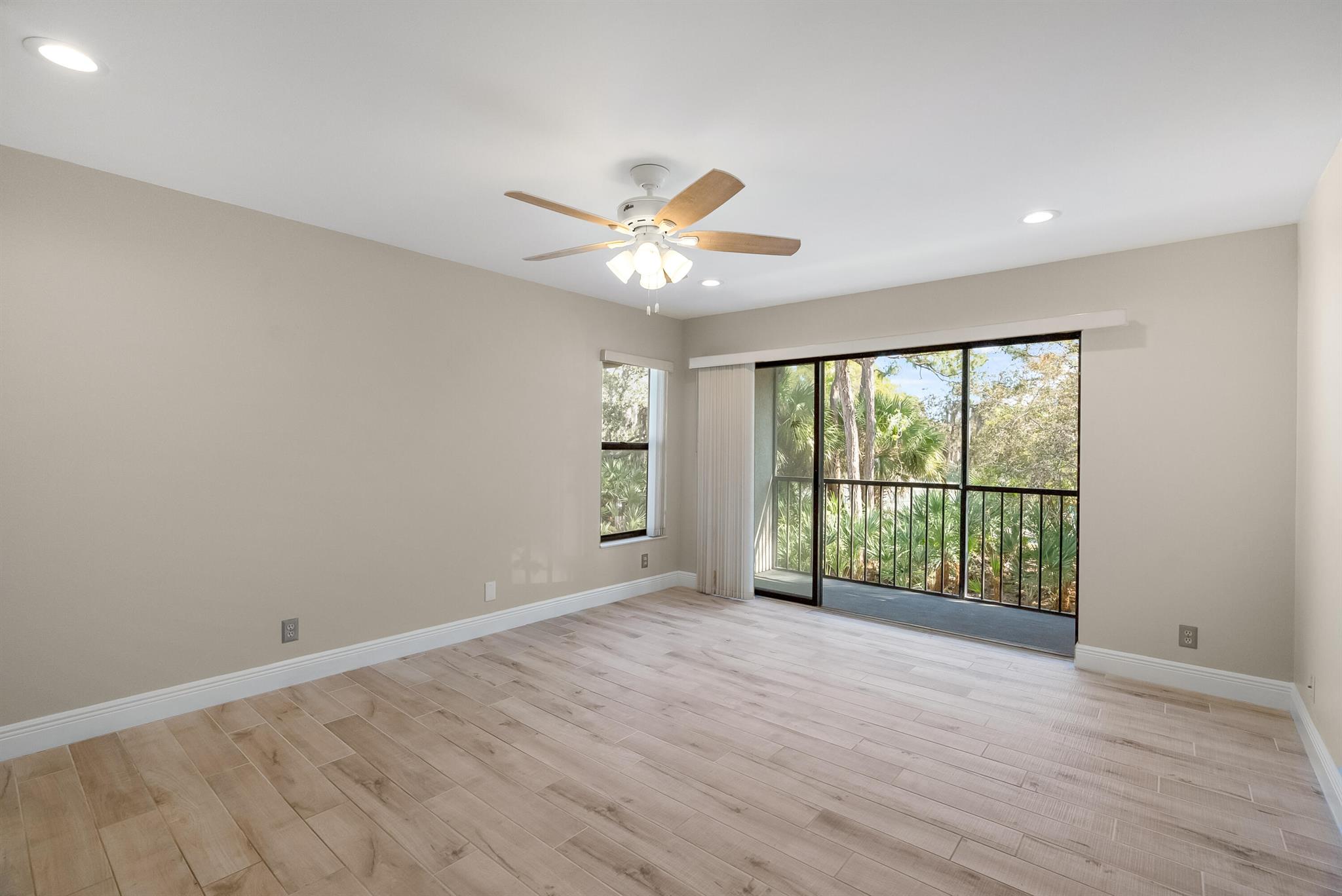 PINE RIDGE AT MARTIN DOWN - Residential Lease