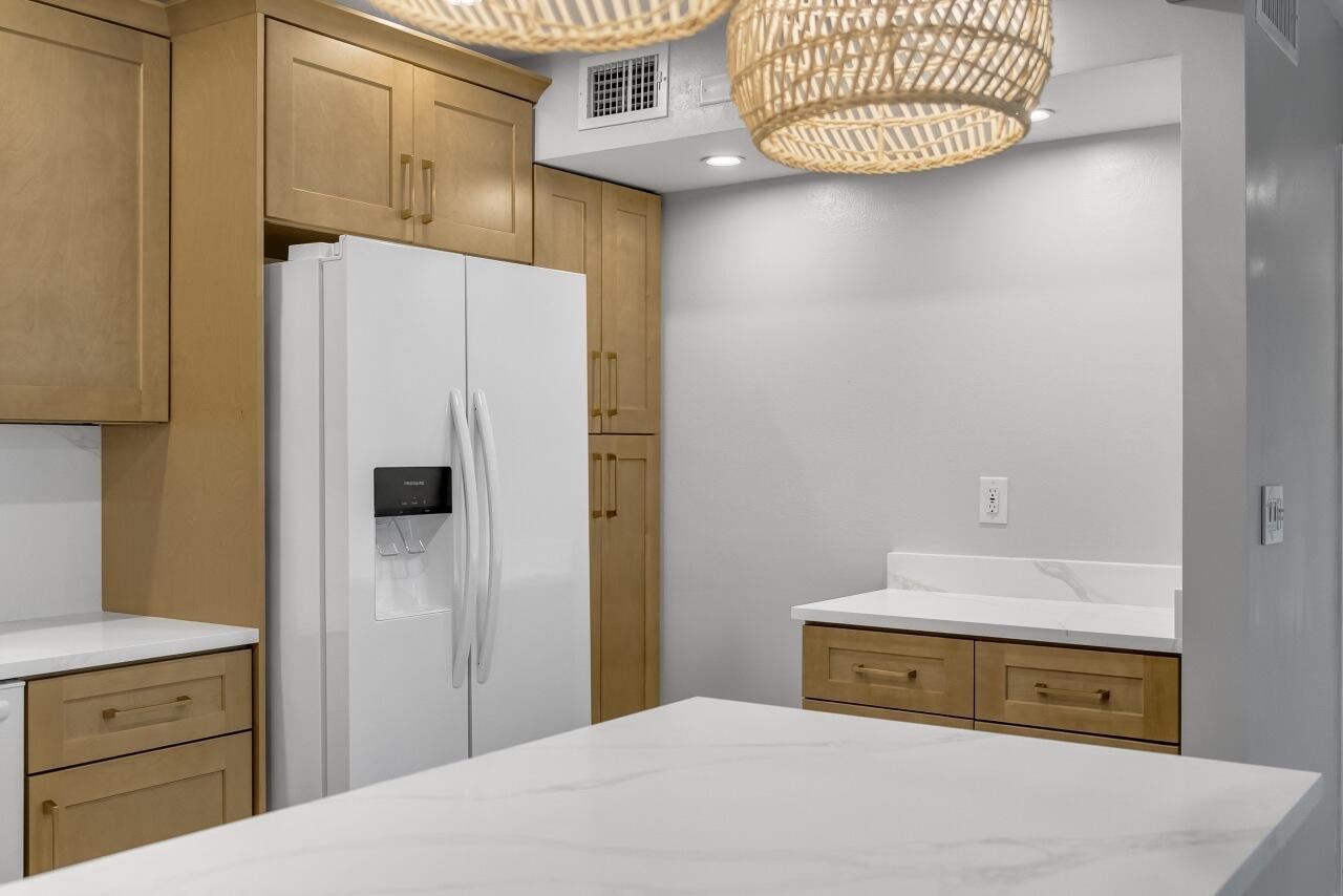 PINE RIDGE AT MARTIN DOWN - Residential Lease