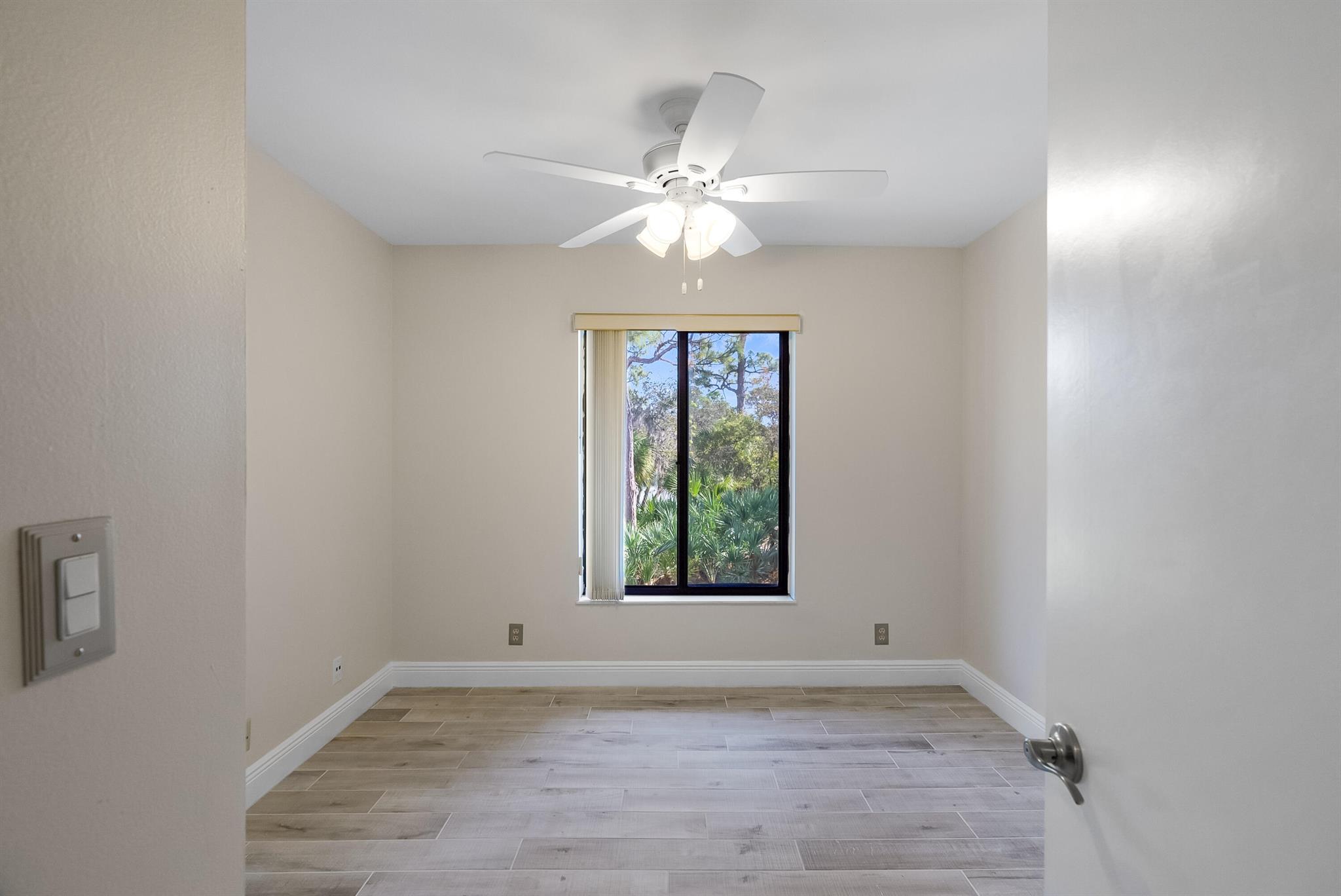 PINE RIDGE AT MARTIN DOWN - Residential Lease