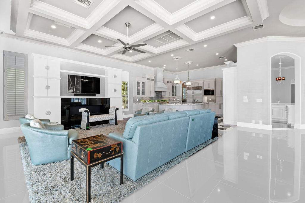 Frenchman's Harbor - Admi - Residential