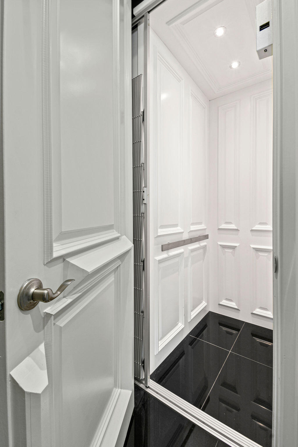 Frenchman's Harbor - Admi - Residential