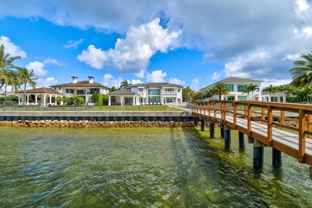 Frenchman's Harbor - Admi - Residential