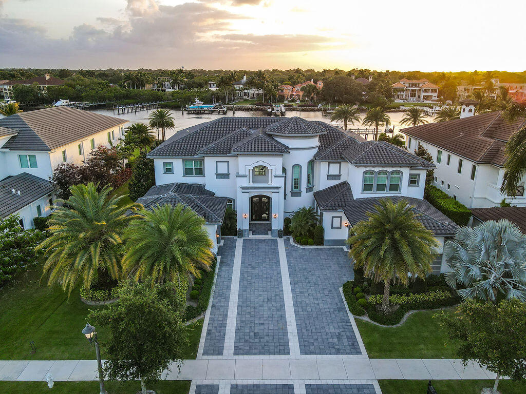 Frenchman's Harbor - Admi - Residential