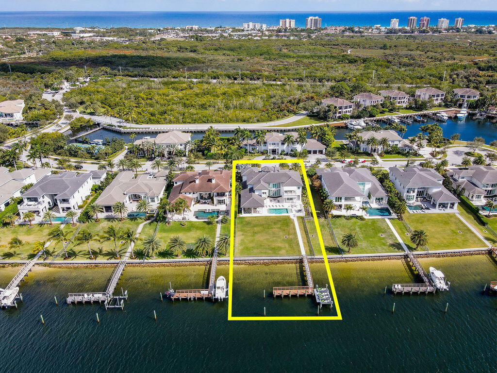 Frenchman's Harbor - Admi - Residential