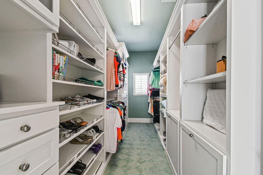 Frenchman's Harbor - Admi - Residential