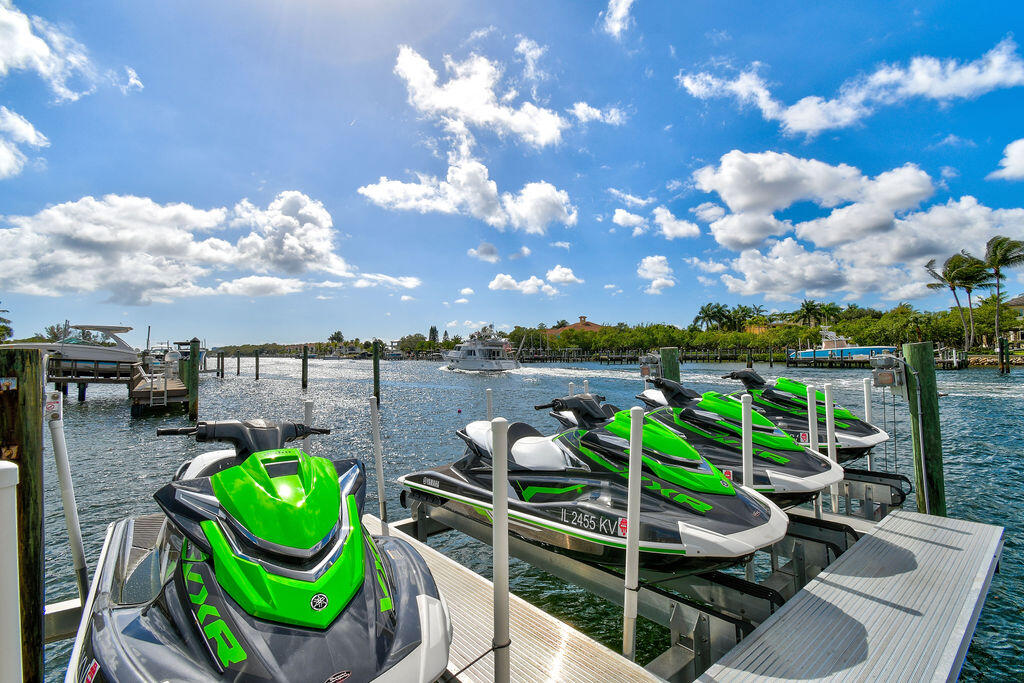 Frenchman's Harbor - Admi - Residential