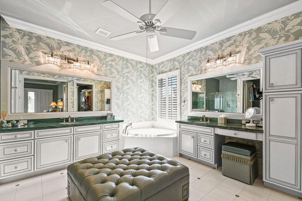 Frenchman's Harbor - Admi - Residential