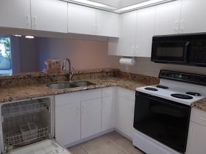 Riverwalk - Residential Lease