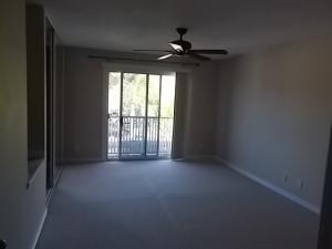 Riverwalk - Residential Lease