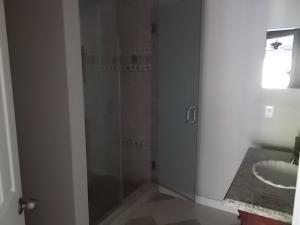 Riverwalk - Residential Lease