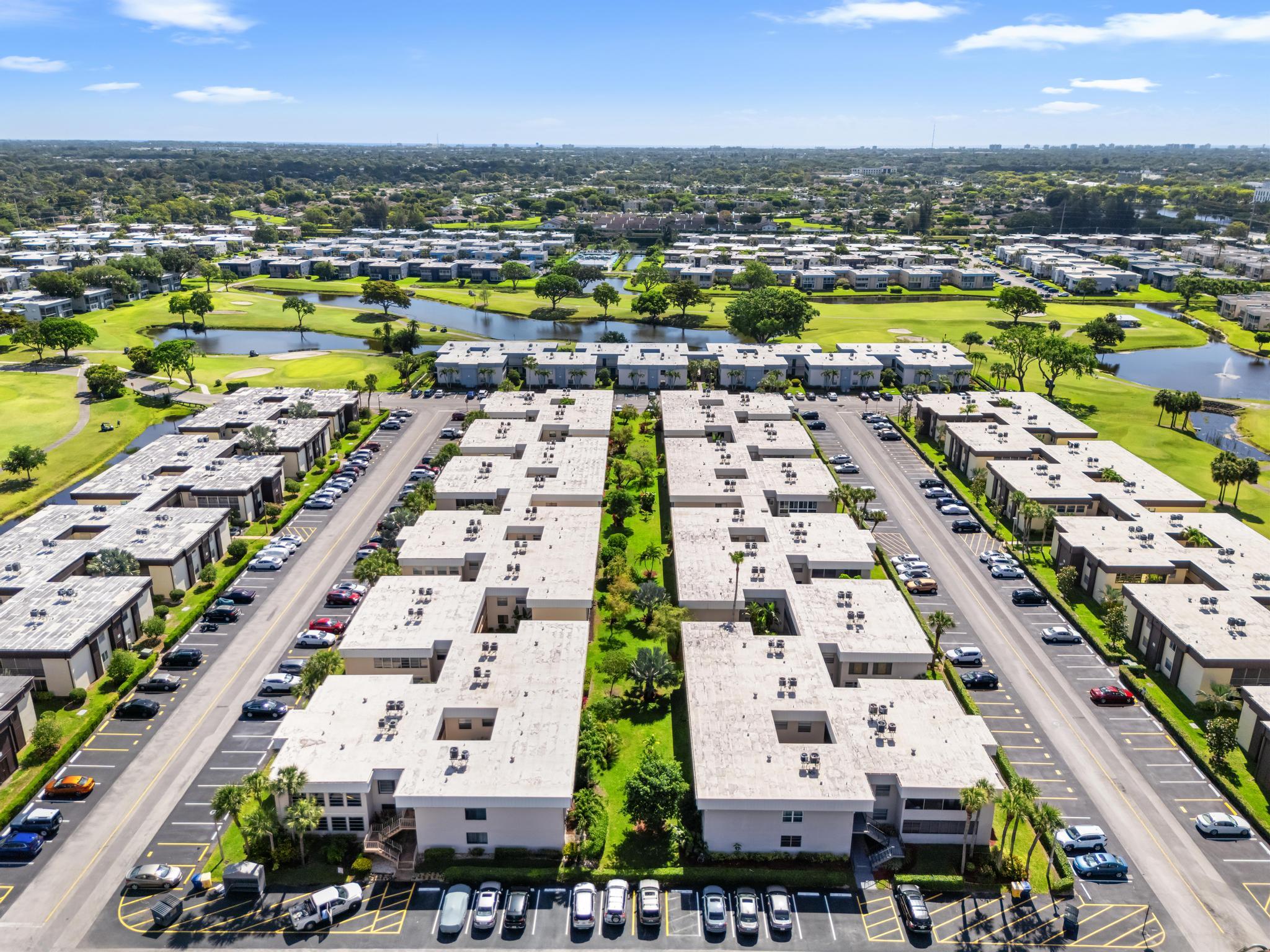 KINGS POINT CAPRI CONDOS - Residential