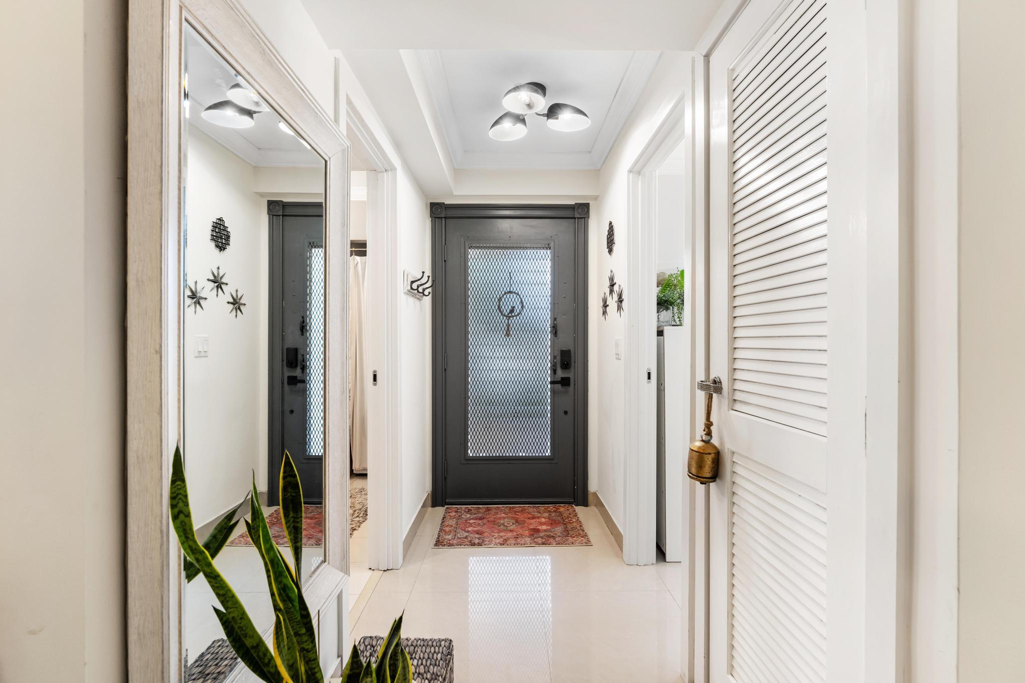 KINGS POINT CAPRI CONDOS - Residential
