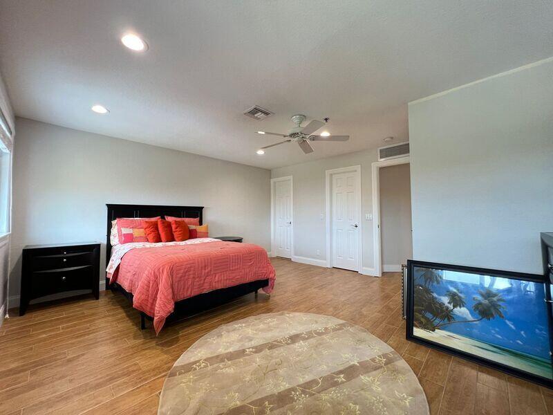 SILVER SHORES UNIT - Residential Lease