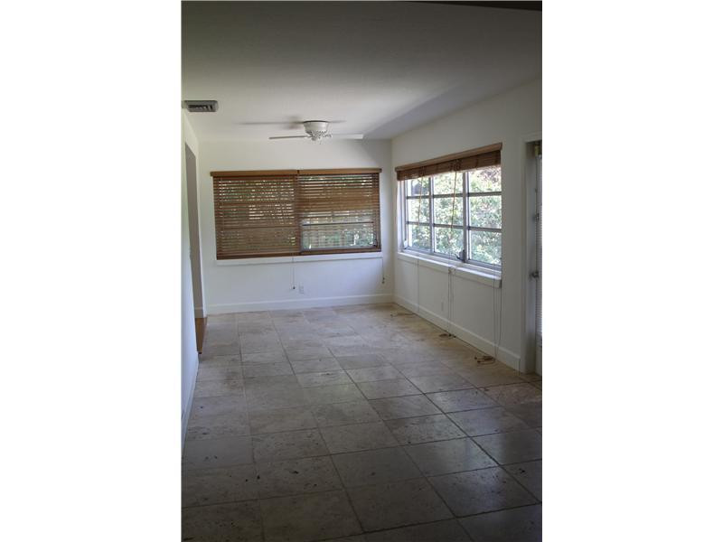 LAKE RIDGE - Residential