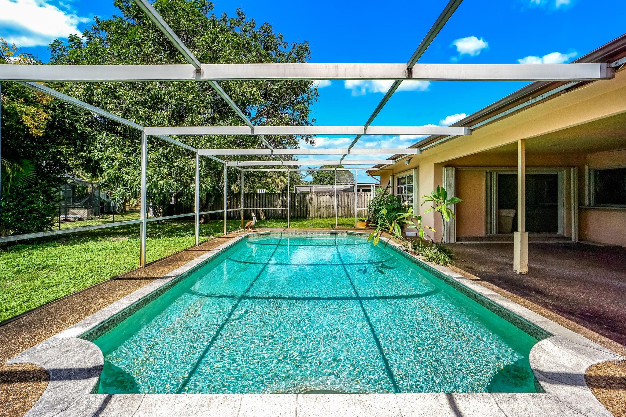View photos, virtual tours, details... 1901 SW 75th Ave
