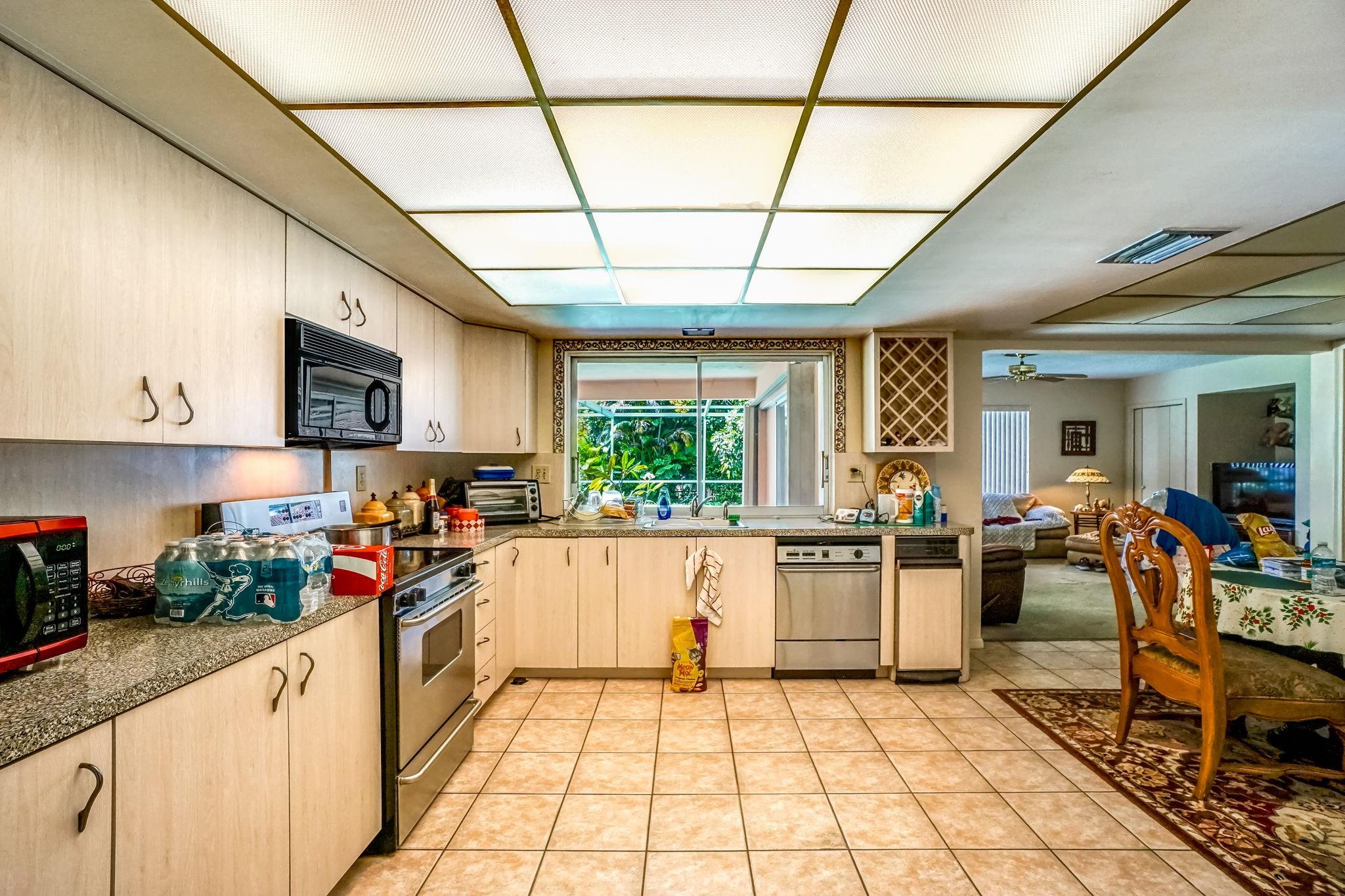View photos, virtual tours, details... 1901 SW 75th Ave
