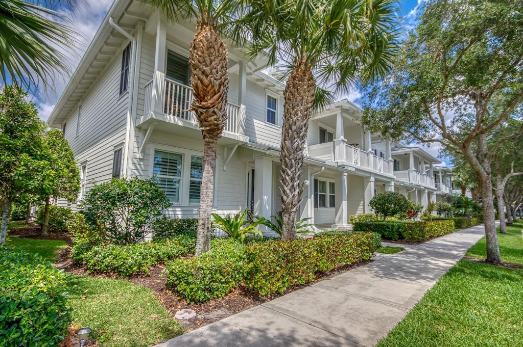 Photo of 3282 W Mallory Boulevard, Jupiter, FL 33458 (MLS # R11084866)