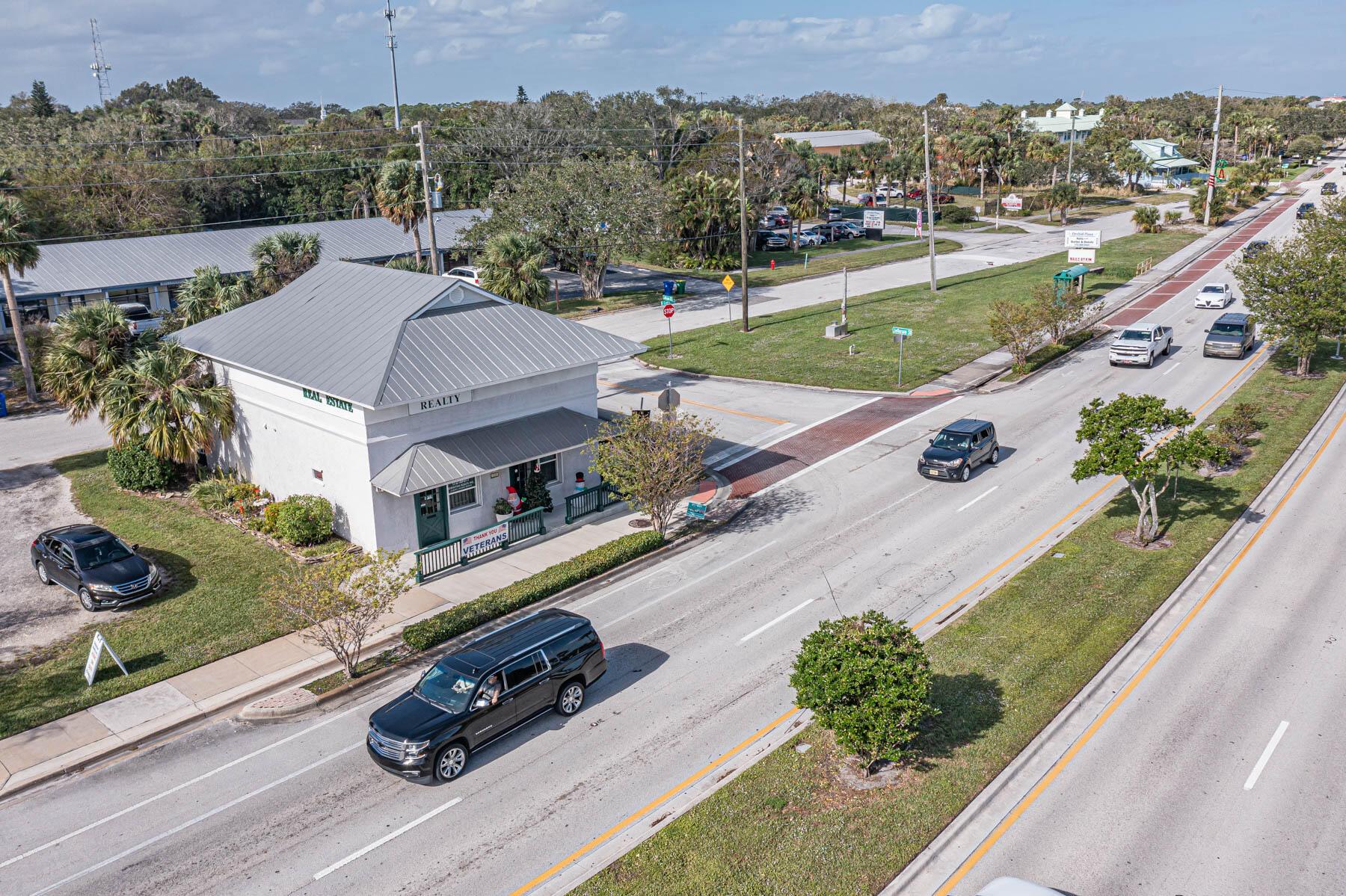 HARDEES SUBDIVISION NO. B - Commercial Lease