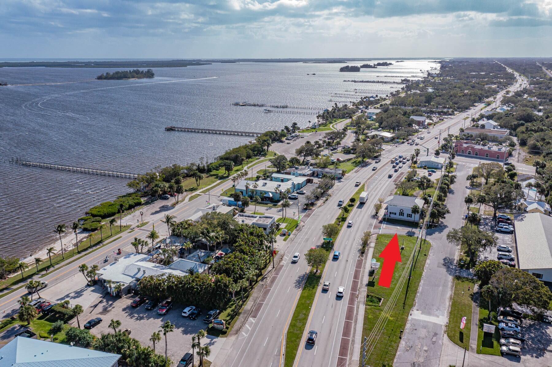 HARDEES SUBDIVISION NO. B - Commercial Lease