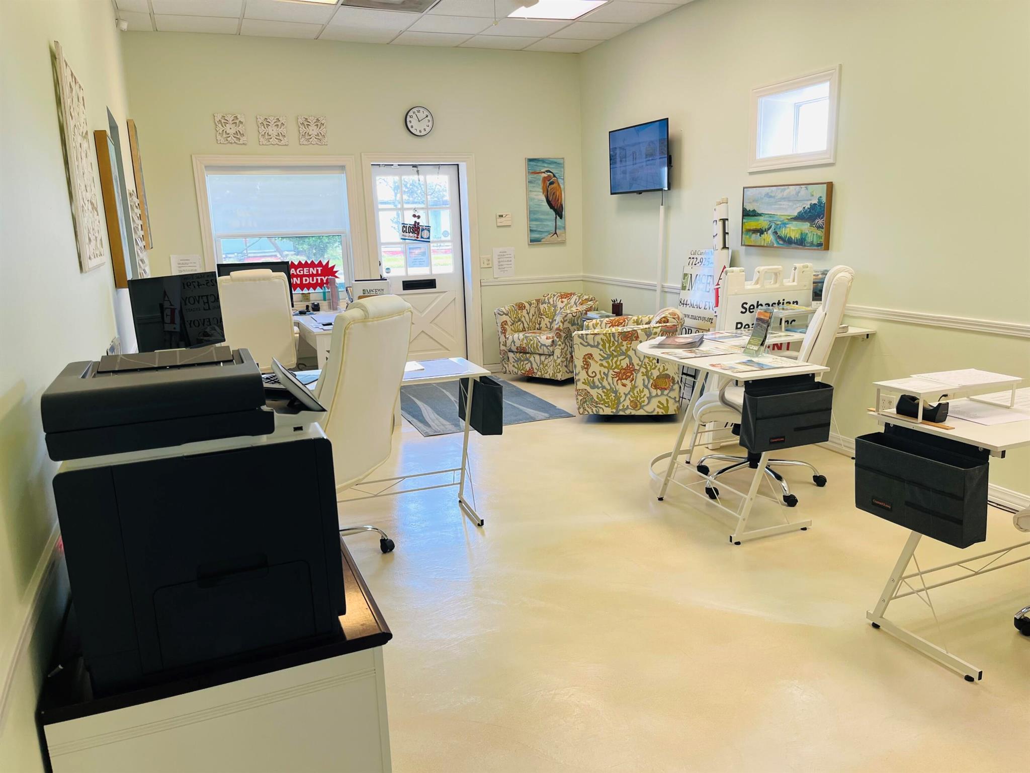 HARDEES SUBDIVISION NO. B - Commercial Lease